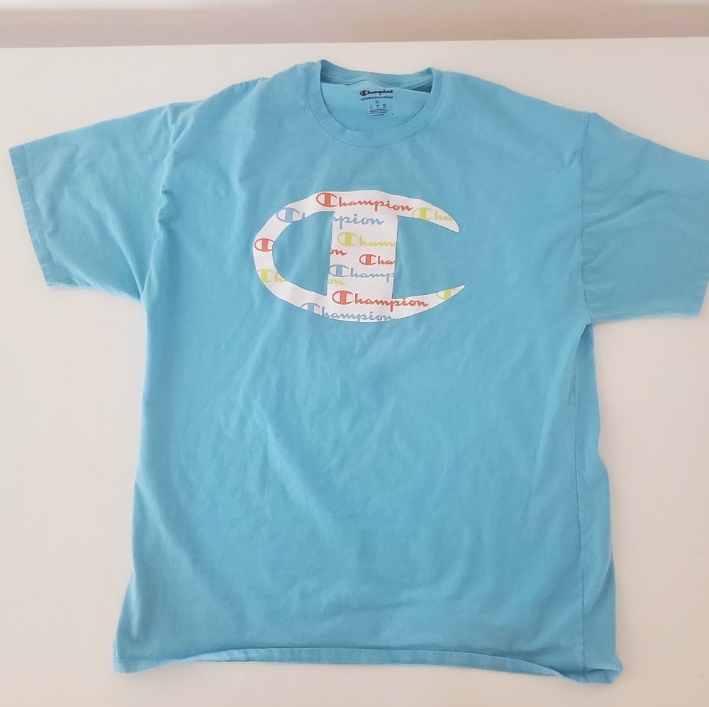 Champion Big Logo T Shirt Light Blue. Men's Size XL. Multicolor Logo in Logo.